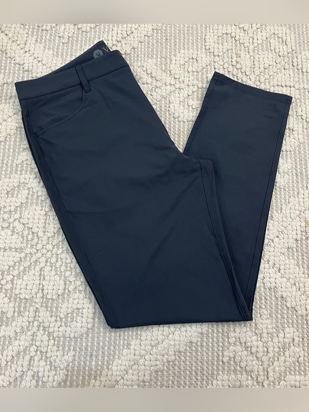NWOT Men’s Vuori Meta Pant